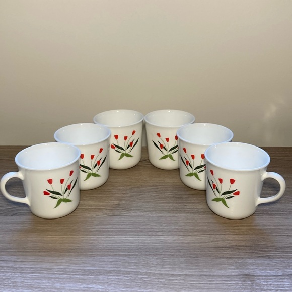 Corning ware Casey’s 6 red tulips mugs vintage 1960’s - Picture 1 of 15